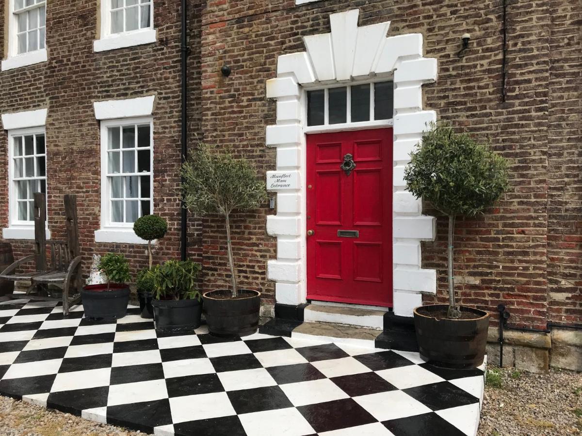 Moonfleet Boutique Hotel Skinningrove Екстериор снимка